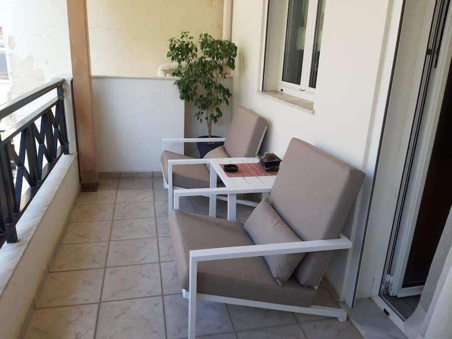 Apartamento 03 - Apt In The Heart Of The City - Heraklion Exterior foto